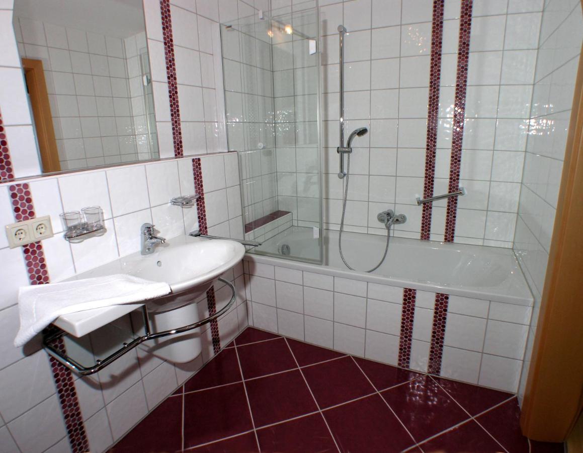 "Schoen-Urlauben" Grobming Room photo